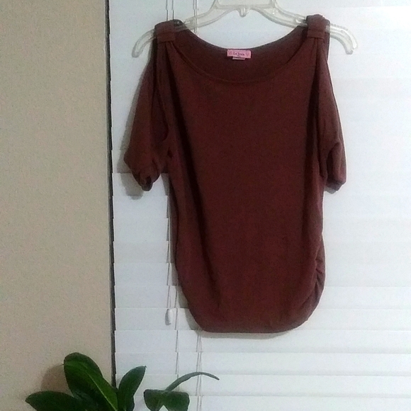 Cold Shoulder Brown Top Size XS - Picture 1 of 9